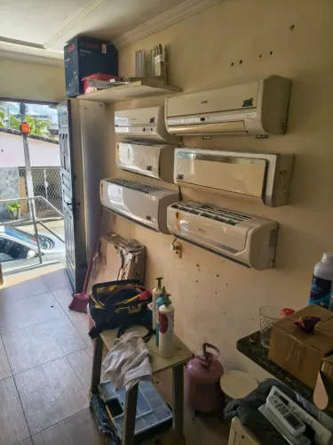 Ar condicionado com instalação