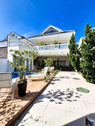 Condomínio Parque Das Palmeiras (Recreio dos Bandeirantes) - Casa Duplex 4 Suítes - 350m²