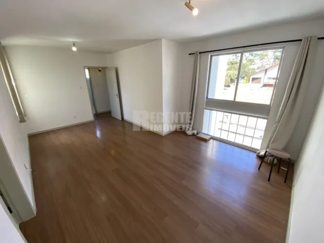 Ótimo apartamento de 3 dormitórios para locação no bairro Trindade!