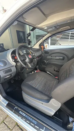 Fiat Fiorino Furgão Work. Hard 1.4 Flex 8V 2P 2017