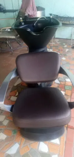 Vendo lavatório da marca dompel em boas condições de uso entrgo