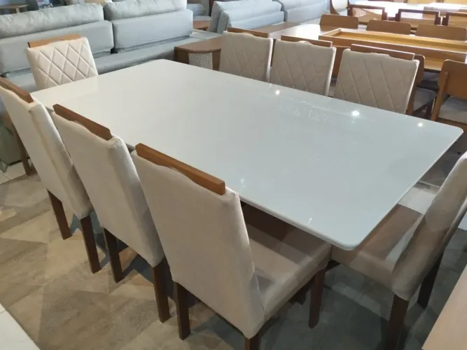 Mesa nova de jantar pintura Laka e madeira
