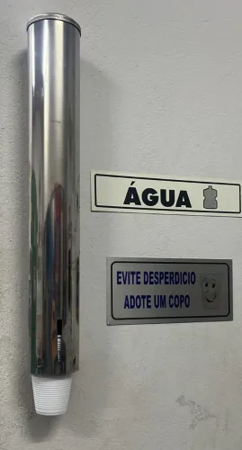 2 PORTA COPOS INÓX PAREDE