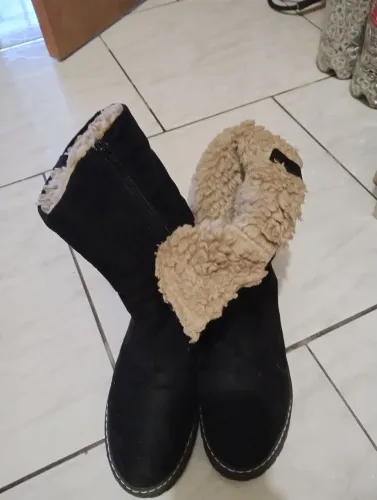 Bota feminina pelúciada