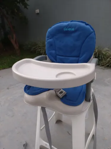Cadeirinha alimentação 