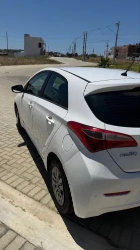Hyundai HB20 C.style/c.plus 1.6 Flex 16V Aut. 2015