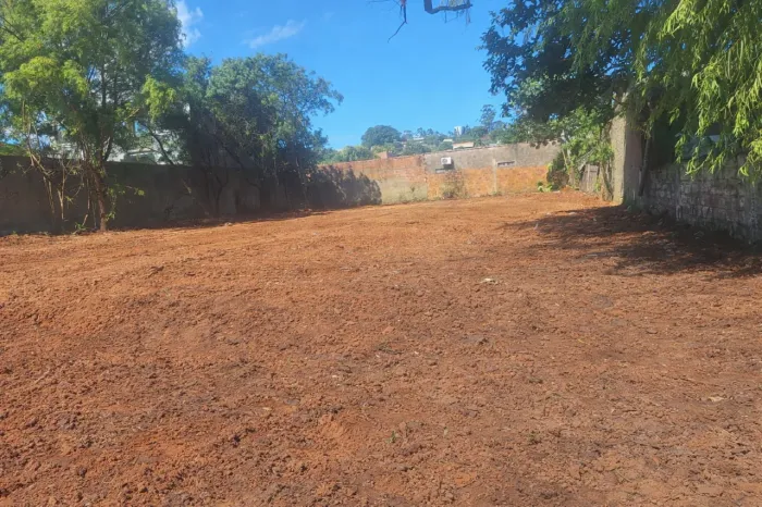 Excelente terreno pronto pra construir