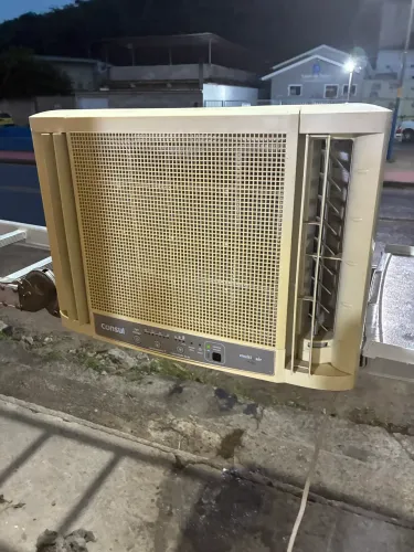 Vendo ar condicionado, 7.500 btus , funcionando perfeitamente