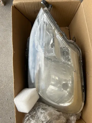 Farol Etios 