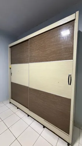 Guarda roupa