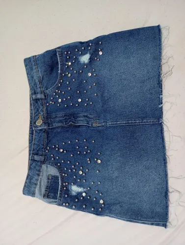 Mini saia jeans Renner com brilho Tam.36