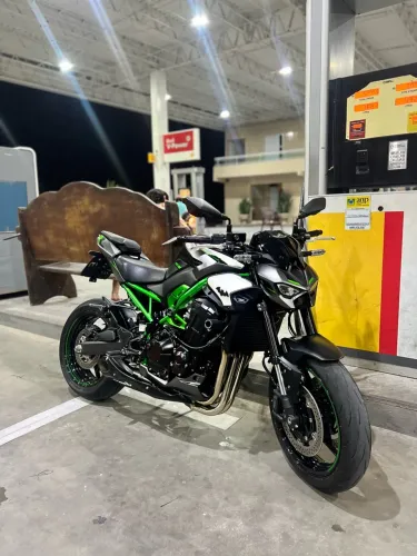 Kawasaki Z 900 2026