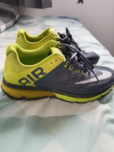 Tênis Air Max número 40