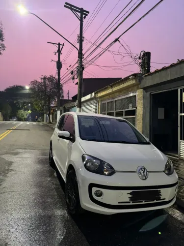 Volkswagen Up! Move 1.0 TSI Total Flex 12V 5P 2017