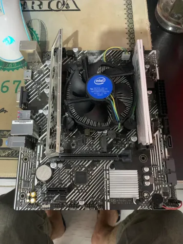 Kit i3 10100f 8gb ddr4