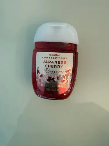 Álcool em gel para mãos 