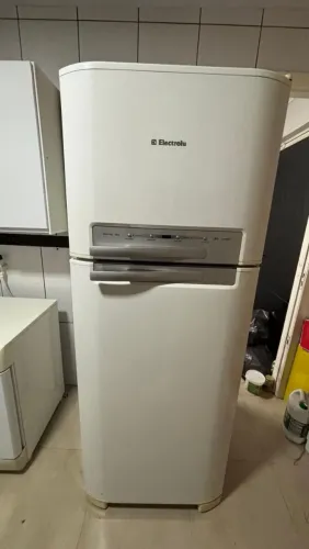 Geladeira duplex 402 litros