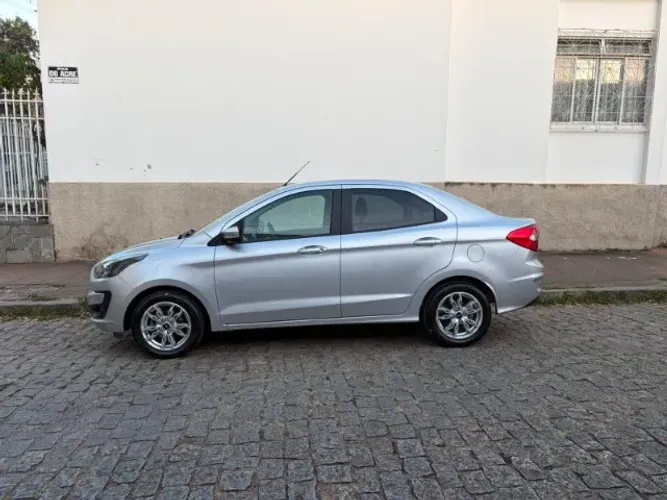 Ford KA 1.5 Sedan SE Plus 12V Flex 4P Aut. 2020