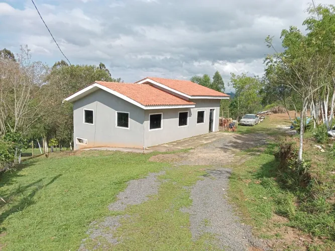 Chácara em Quitandinha