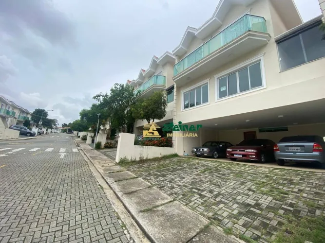 Sobrado com 4 dormitórios à venda, 224 m² por R$ 1.500.000,00 - Vila Rio de Janeiro - Guar