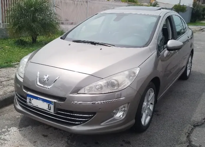 Peugeot 408 Sedan Griffe 2.0 Flex 16V 4P Aut. 2011