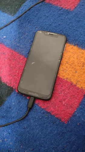 MOTO G7 AVARIAS NA TELA BATERIA TROCA RECENTEMENTE 