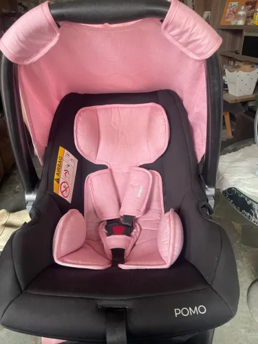 Bebê conforto POMO