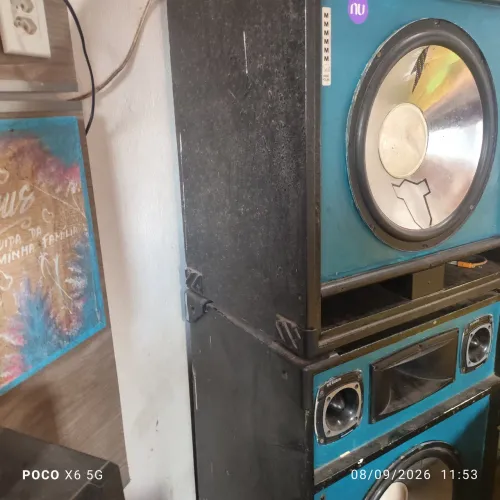Vendar de som (fone do ZAP *17)