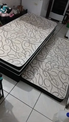 Bicama conjugada de solteiro +cama auxiliar em ótimo estado de conservação FAÇO ENTREGA