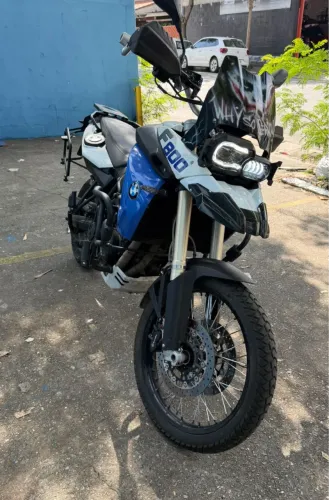 Vendo ou troco BMW F800