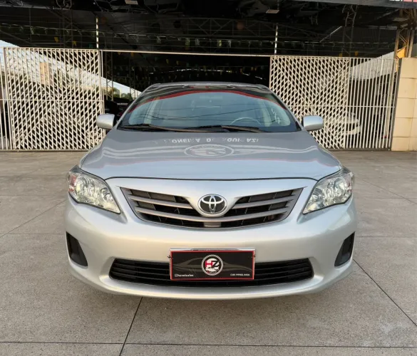 Toyota Corolla GLI 1.8 Flex 16V Aut. 2013