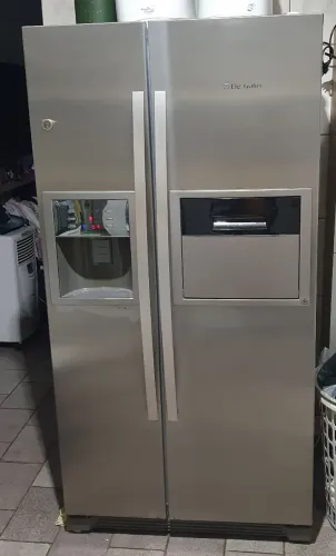 Vendo geladeira electrolux side by side