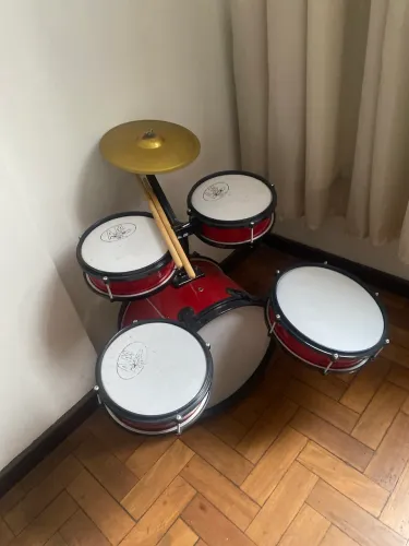 Bateria musical.