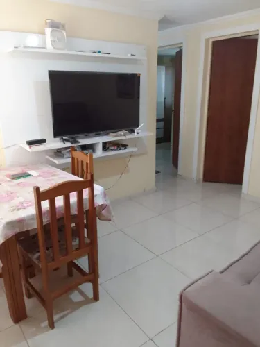 Apartamento 2 Dorms com Vaga na ZL - Perto de mercado, shopping e posto de saúde.