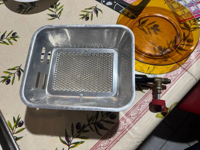 Campânula / aquecedor estufa aves