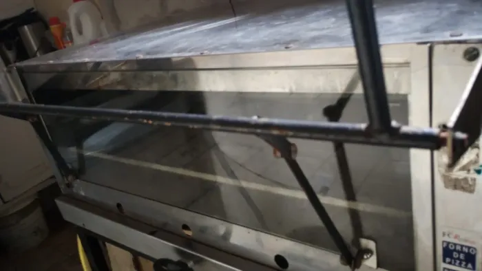 Forno de pizza é gás