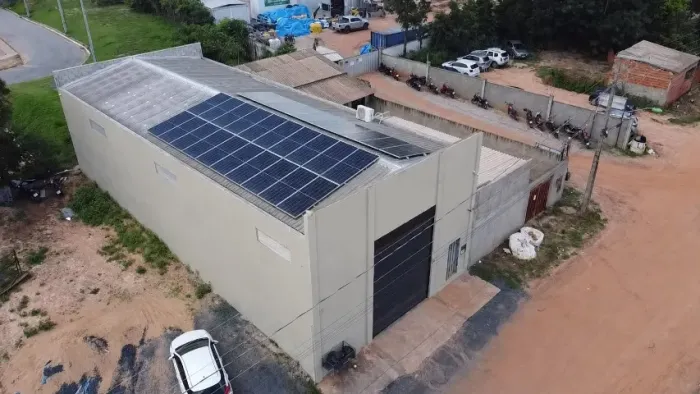 ALUGO OU VENDO GALPÃO 250M2 ÓTIMA LOCALIZAÇÃO