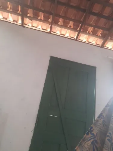 Faço diárias  como babá 