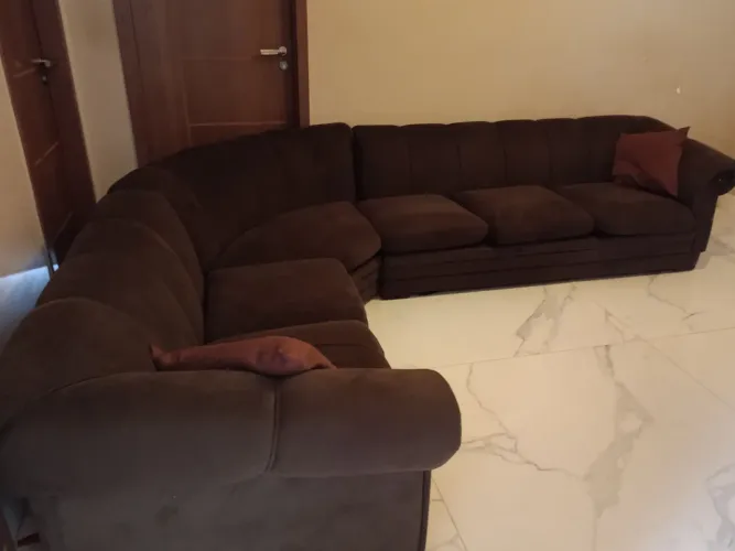 Sofá de Canto 5/6 Lugares em Suede Marrom - Estilo e Conforto