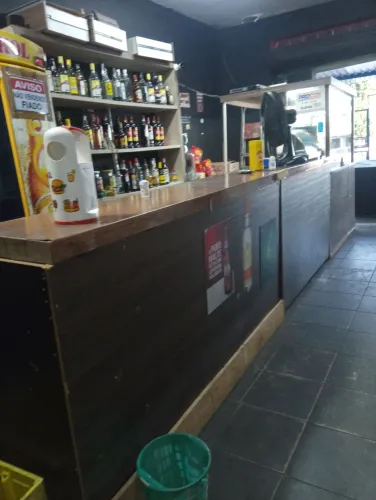 Vendo instalação completa de bar