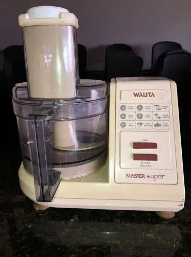 Venda um prossesador walita super
