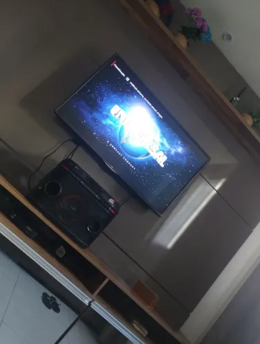 LG 42LA6204