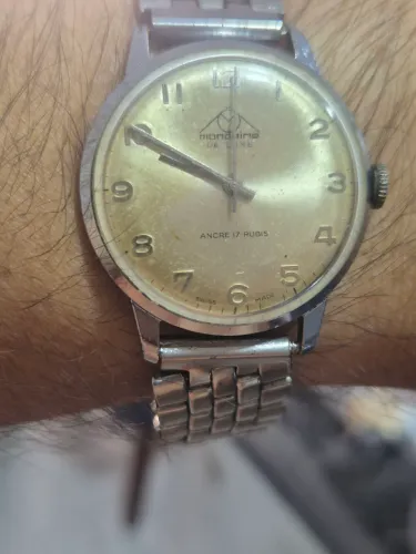 Relógio MONDAINE DE LUXE MECÂNICO JUMBO  -  FUNCIONANDO PERFEITAMENTE. 