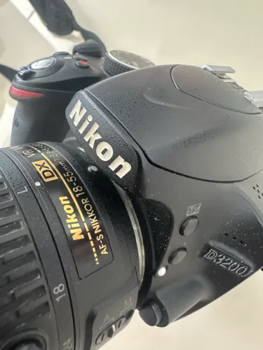 Nikon Kit D3200 + lente 18-55mm VR DSLR cor preto