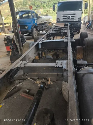 2013 Mercedes trucado turbinado direção hidráulica