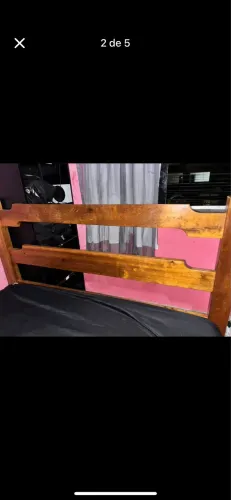 Cama de Madeira Casal com Colchão - Ótimo Estado