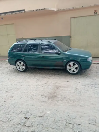 Vendo10.500 ou troco por Yamaha fazer 2008. 250 na troca 11.500 carro 1.0 16V