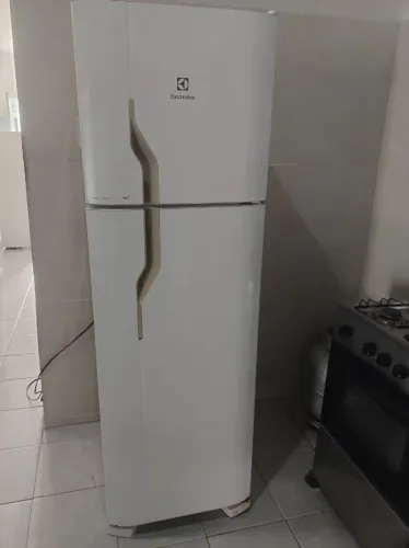 Geladeira duplex Frost Free Electrolux