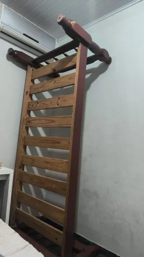 Cama madeira 