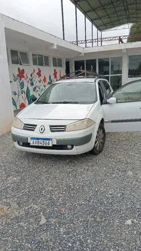 Renault Megane Grand Tour Dynam. Hi-flex 1.6 16V 2013